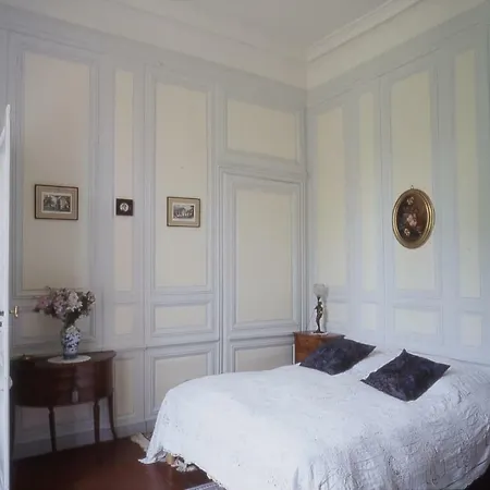 Chateau Rouillon D'allest * Chartrettes